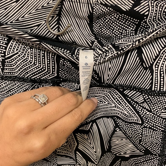 Lululemon Leggings - Picture 2 of 2